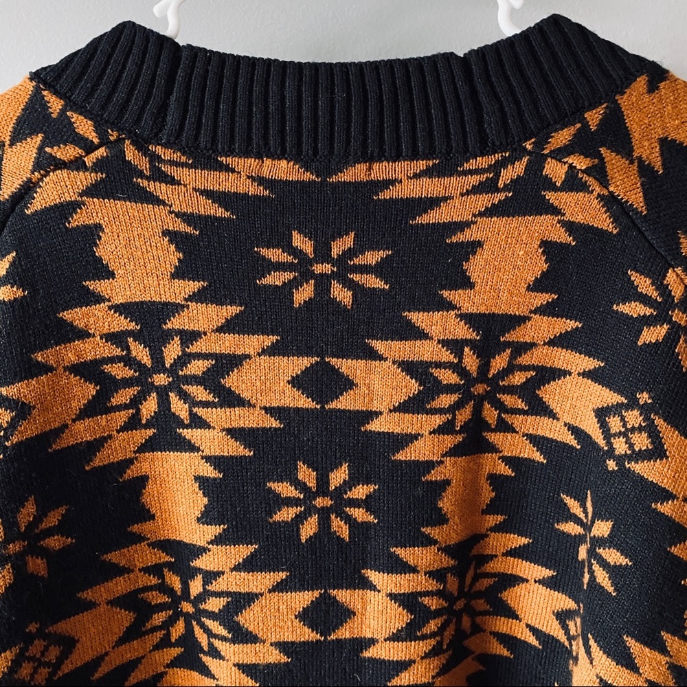 Modbe Geometric printed sweater - Picture 6 of 6